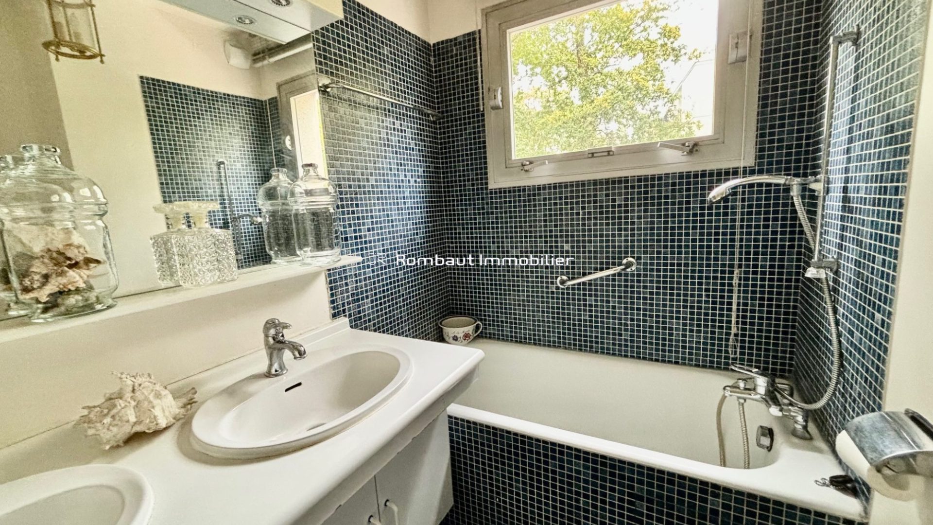 1729074986_VA6190_8_original