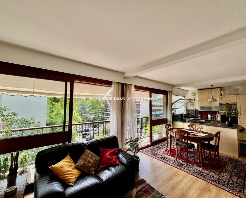 1750067493_VA6264_3_original